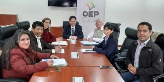 Nuevo-Tribunal-Electoral-de-Bolivia-Redes-660x330